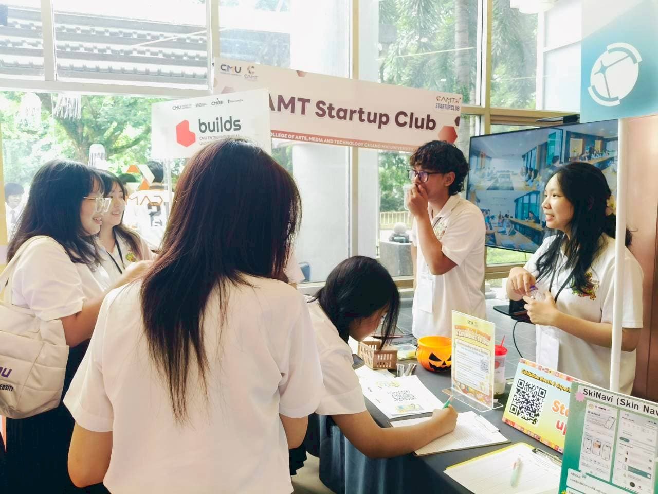 Booth demo